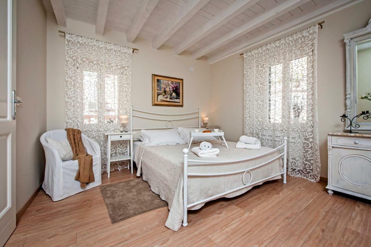 Casa Sbisa' Apartment Ровин Екстериор снимка