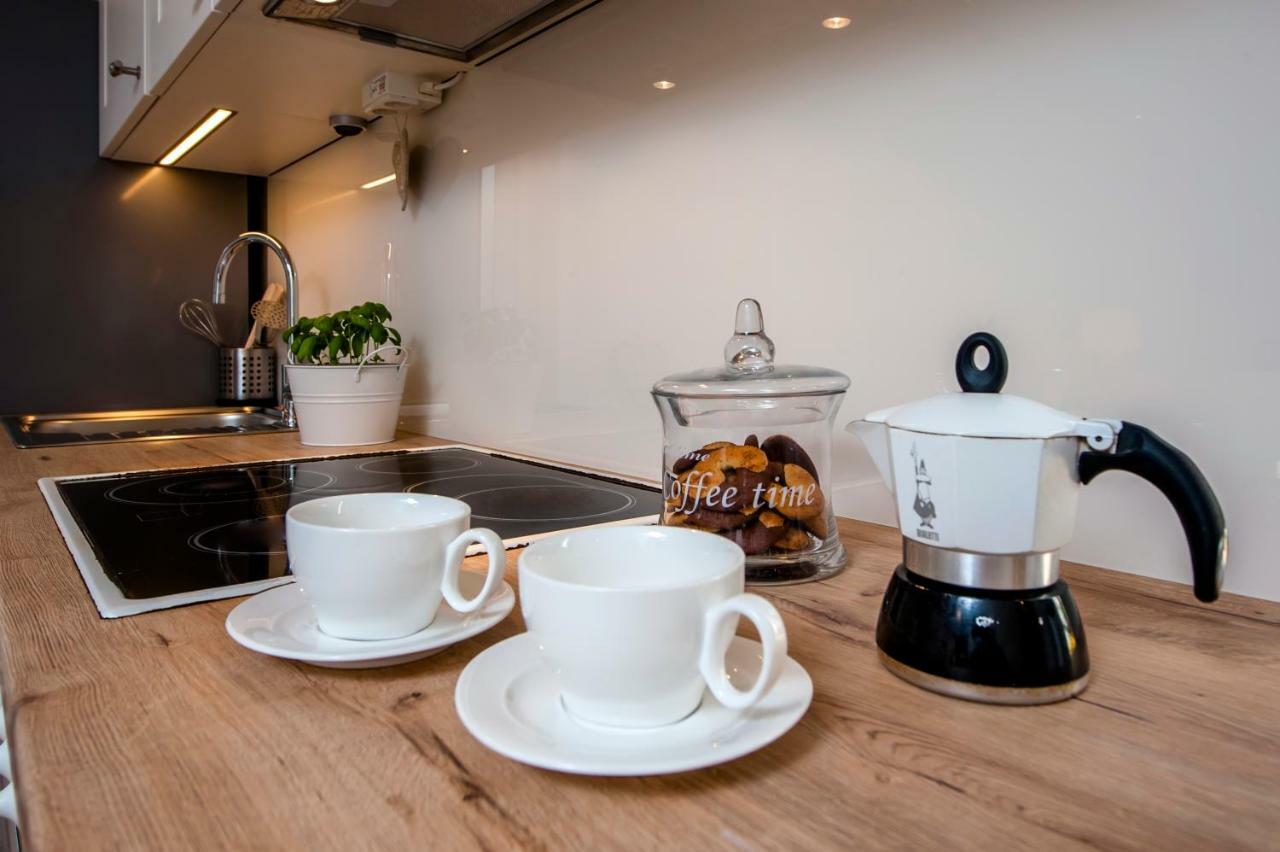 Casa Sbisa' Apartment Ровин Екстериор снимка